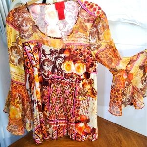 CHRISTINA V TUNIC TOP